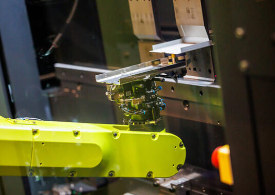 SafanDarley R-Brake Roboter Abkantpresse