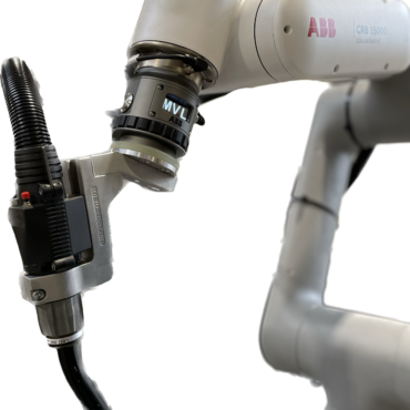 Schweißroboter am Schweißtisch